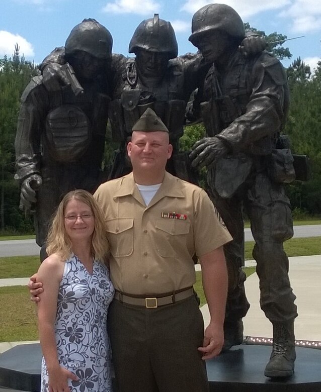 Care for wounded soldiers scam picture