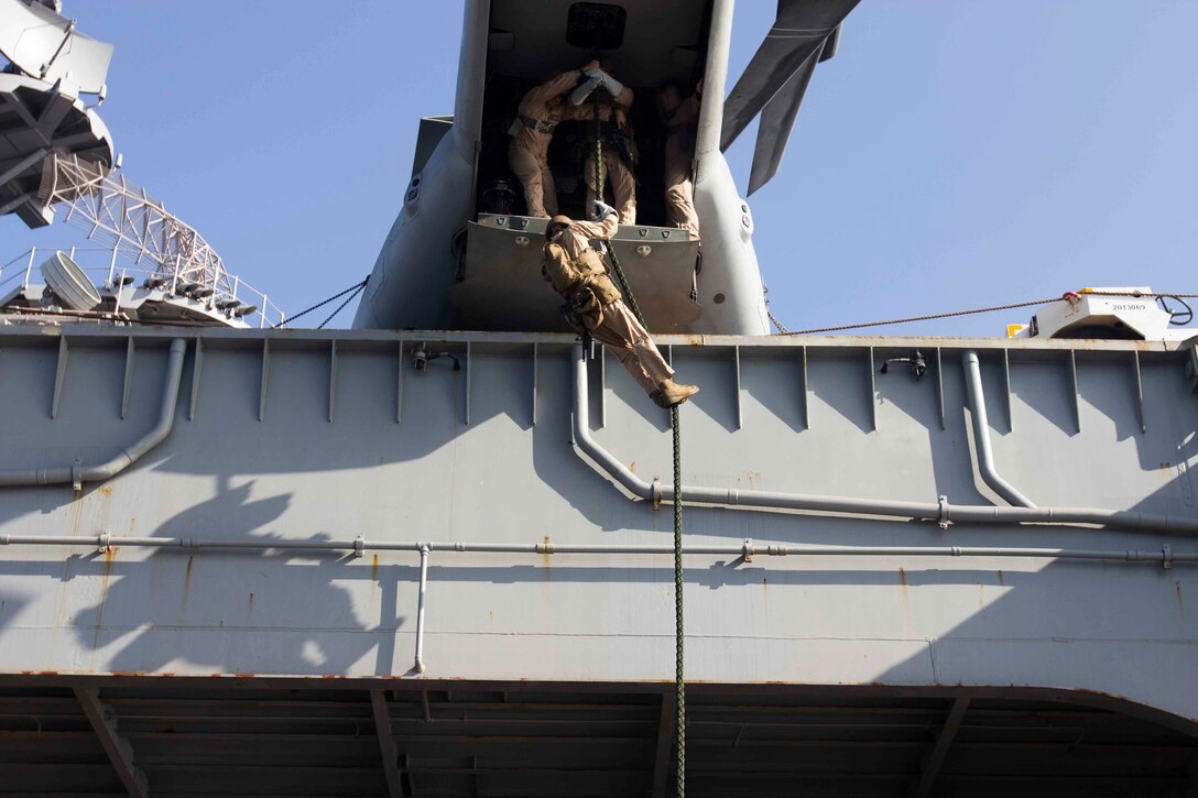 U.S. Marines conduct static fast-rope training aboard the amphibious assault ship USS Kearsarge in the northern Red Sea, Nov. 3, 2015. U.S. Marine Corps photo by Cpl. Jalen D. Phillips