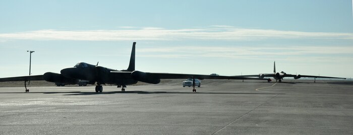 Two U-2 Dragon Lady aircraft taxi on the Beale Air Force base flight line, Nov. 4, 2015, during U.S. Strategic Command’s (USSTRATCOM) Exercise GLOBAL THUNDER 16. Beale AFB is home to the 9th Reconnaissance Wing, which enhances USSTRATCOM’s intelligence, surveillance and reconnaissance mission by providing mission-ready aircraft to detect and deter strategic threats against the U.S. and its allies in support of the command’s Task Force 204. GLOBAL THUNDER is an annual U.S. Strategic Command training event that assesses command and control functionality in all USSTRATCOM mission areas and affords component commands a venue to evaluate their joint operational readiness. Planning for GLOBAL THUNDER 16 has been under way for more than a year and is based on a notional scenario with fictitious adversaries. One of nine DoD unified combatant commands, USSTRATCOM has global strategic missions, assigned through the Unified Command Plan, which also include strategic deterrence; space operations; cyberspace operations; joint electronic warfare; global strike; missile defense; combating weapons of mass destruction; and analysis and targeting. (U.S. Air Force photo by Staff Sgt. Jeffrey M. Schultze)