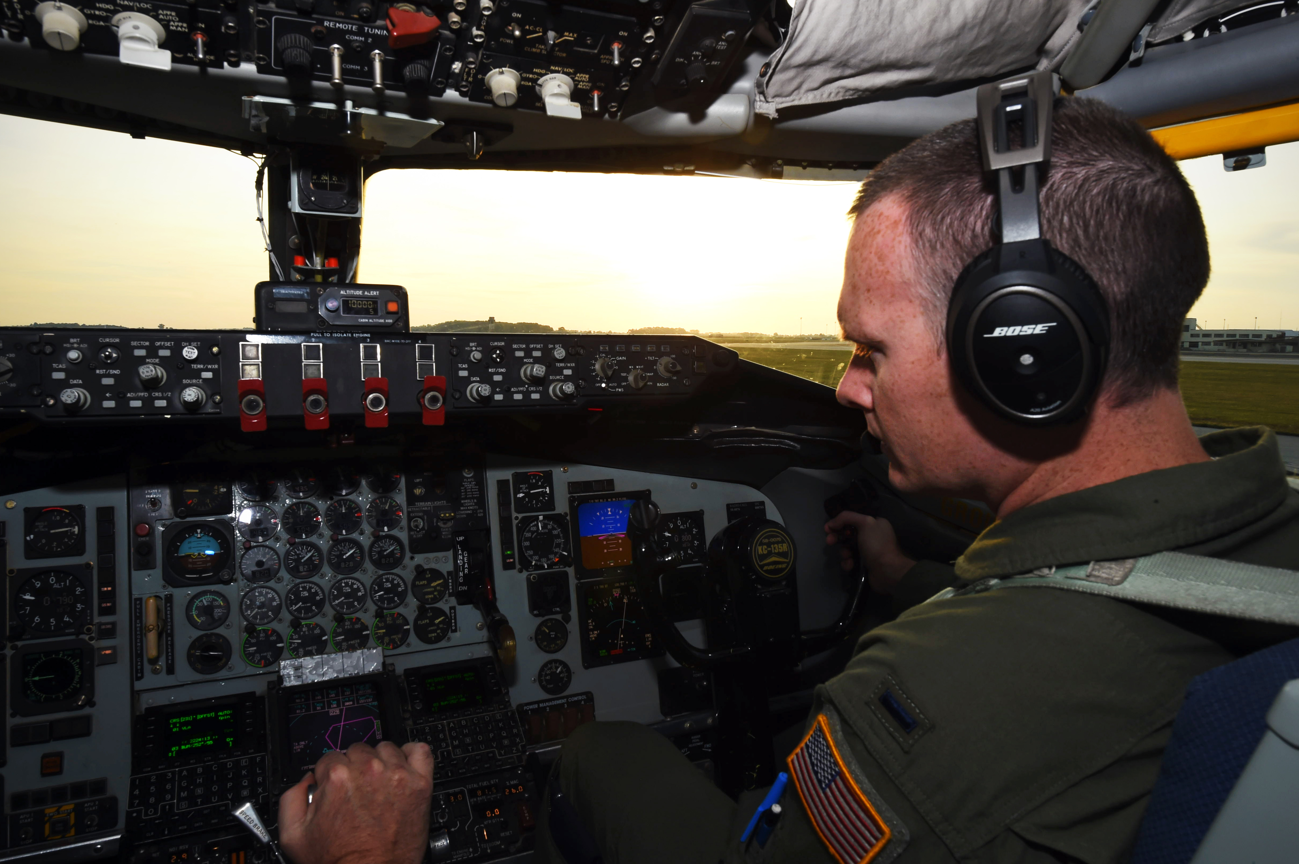 Grissom logs record flight hours for FY15 > Grissom Air Reserve Base