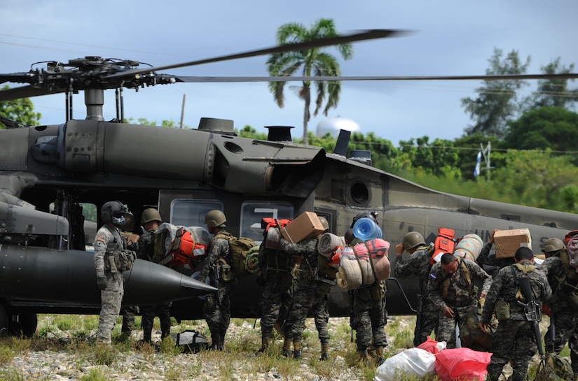 A U.S. Army UH-60 Blackhawk provides support to Honduras during Operation CARAVANA XIII, Nov. 4, 2015, in the Gracias a Dios department (state) of Honduras. The U.S. has provided airlift support at the request of the Honduran government since October 2014, enabling the Honduran military greater freedom of operation to counter drug trafficking and related criminal activities. (U.S. Air Force photo by Capt. Christopher J. Mesnard/Released)