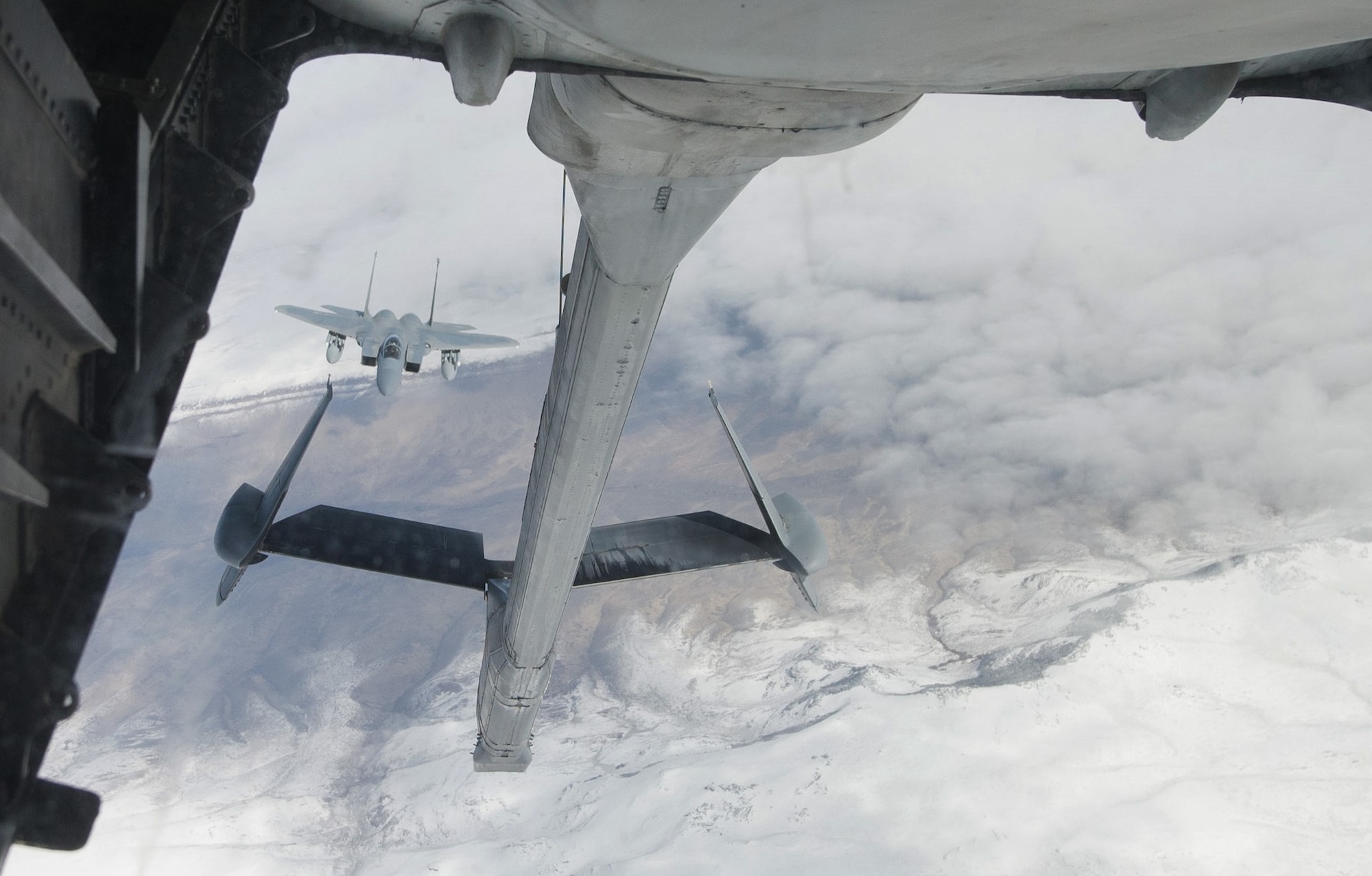 An F-15E Strike Eagle approaches for a refuel Nov. 5 near Mountain Home Air Force Base, Idaho. Travis Air Force Base, Calif., participated in exercise Gunfighter Flag from Nov. 2 to 6. (U.S. Air Force photos by Airman 1st Class Amber Carter)