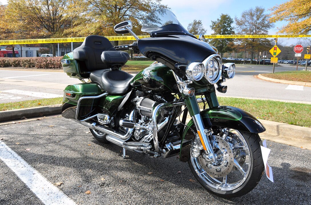 Len Nale, a Defense Logistics Agency Information Operations employee, won “Best Bike in Show” for his custom-painted 2014 Harley-Davidson CVO Road King at the Nov. 5 Combined Federal Campaign Motorcycle and Car Show.