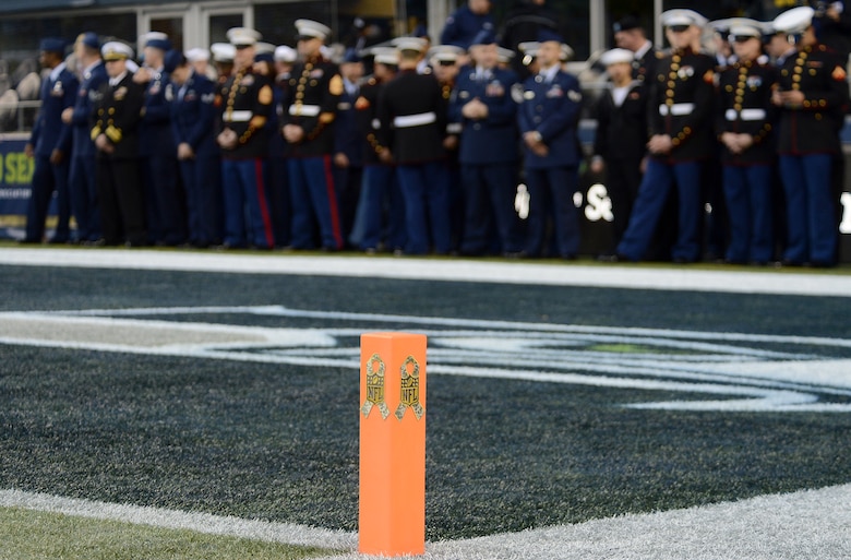 seahawks salute to service game 2018