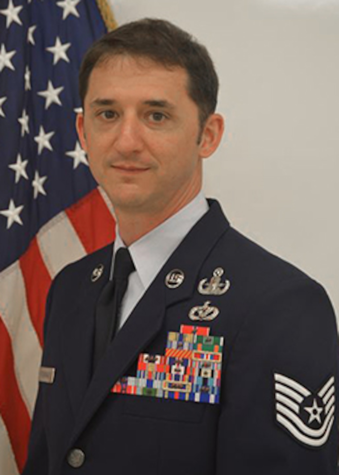 Tech Sgt. James Fitzgerald, 96th Civil Engineer Squadron, EOD, Robotics Section non-commissioned officer in charge, was awarded the 2015 Jewish Institute for National Security Affairs Grateful Nation Award in Washington, D.C. Nov. 16. The JINSA Grateful Nation Award is bestowed annually to six outstanding service members who show exceptional leadership and heroic conduct during the war on terrorism while engaged in an extreme situation. (U.S. Air Force/Courtesy Photo)