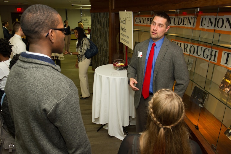U.S. Army Corps of Engineers, Buffalo District Public Affairs Officer, Andrew Kornacki gives students an education on good social media tactics and techniques (photo courtesy of SUNY Buffalo State College).