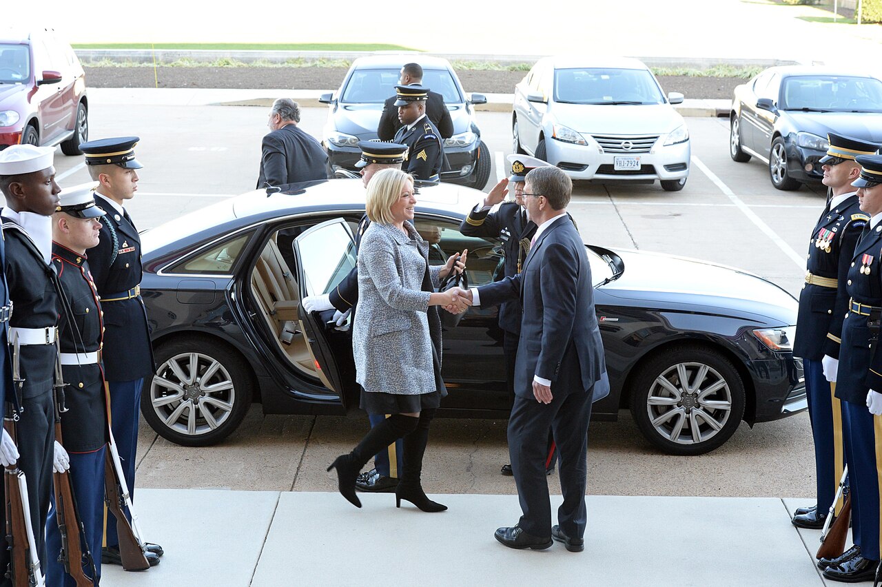 U.S. Defense Secretary Ash Carter hosts an honor cordon to welcome Dutch Defense Minister Jeanine Hennis-Plasschaert to the Pentagon, Nov. 23, 2015. The two leaders met to discuss matters of mutual importance. DoD photo by Army Sgt. First Class Clydell Kinchen

