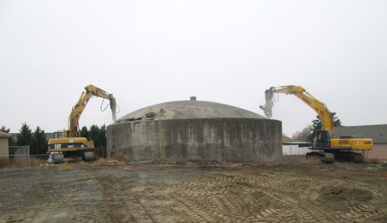 Construction of McNary Lock and Dam's new potable water distribution system was completed and put into service on Friday, Nov. 20, according to U.S. Army Corps of Engineers officials.