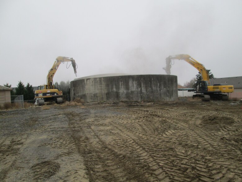 Construction of McNary Lock and Dam's new potable water distribution system was completed and put into service on Friday, Nov. 20, according to U.S. Army Corps of Engineers officials.