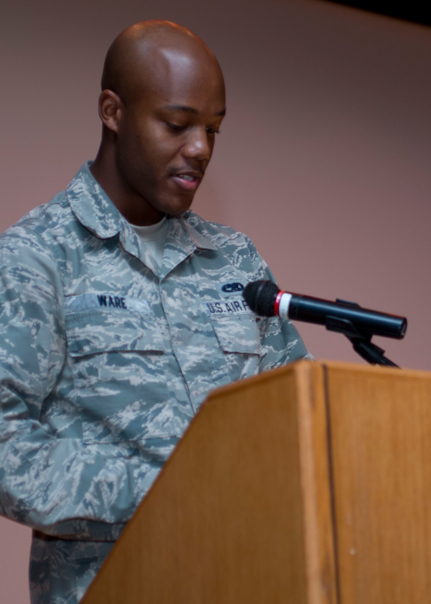 U.S. Air Force Senior Airman Jarrett Ware, the coordinator of professional development with Airmen Committed to Excellence (ACE), asks questions to the ACE panel during the “Reverse-Mentoring” event at Langley Air Force Base, Va., Nov. 20, 2015. The event was an opportunity for Airmen to speak about some of their experiences and how to face them. (U.S. Air Force photo by Staff Sgt. J.D. Strong II)