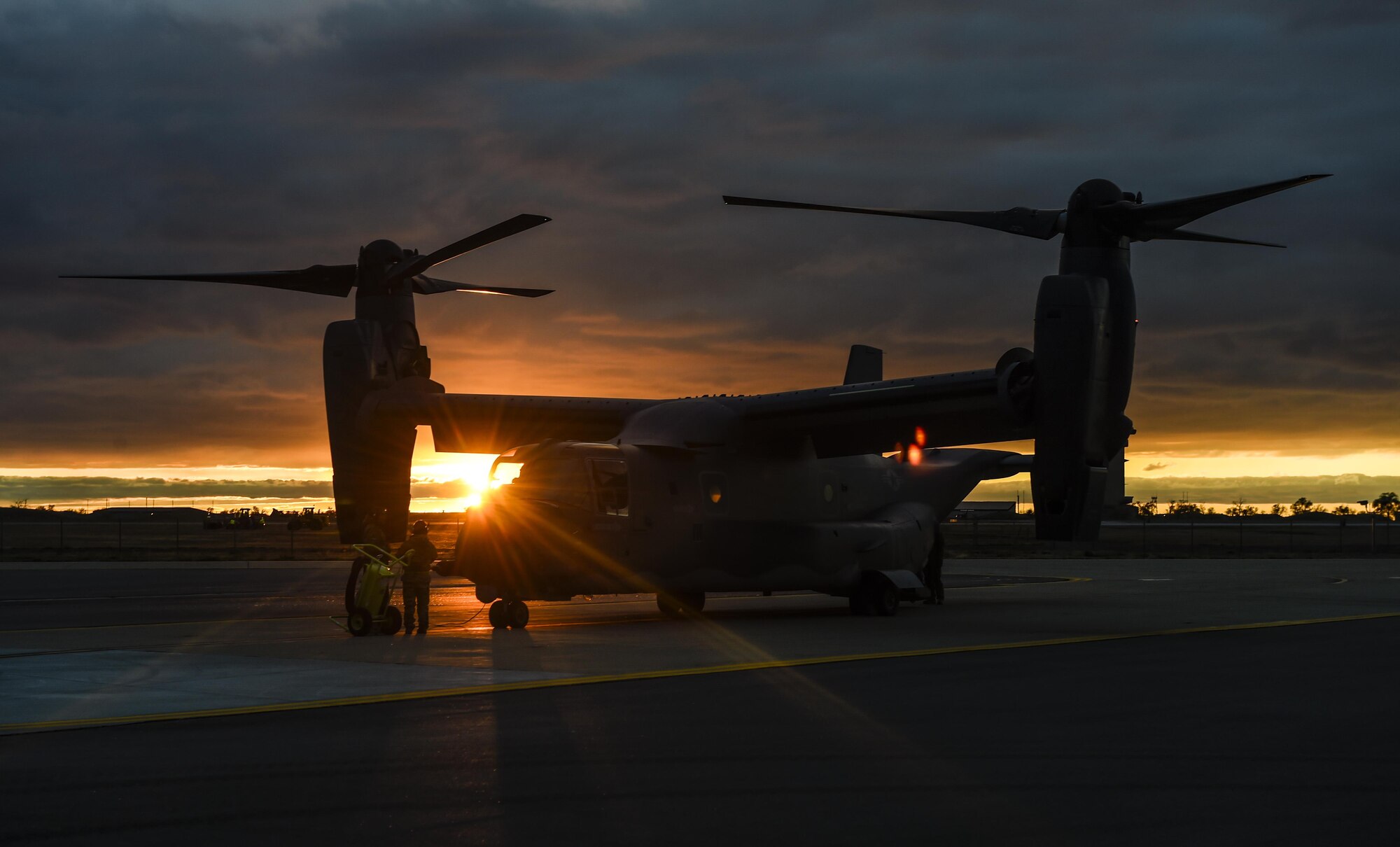 Soldiers with the 19th Special Operations Group practice fast-roping out of a CV-22 Osprey in preparation for a routine training operation at Hill Air Force Base, Utah, Nov. 4, 2015. Ultimate Archer was a task force exercise that put Air Commandos in an unfamiliar environment to practice deployed operations. The six-day exercise gave Hurlburt Airmen a chance to work with units outside of the 1st Special Operations Wing including the 388th Fighter Wing and the 19th SOG. (U.S. Air Force photo by Airman Kai White)