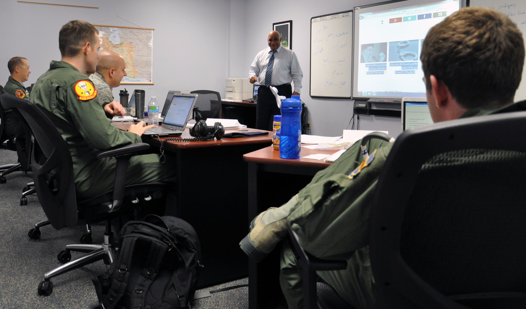 Members of Team Offutt take part in a language course at the Offutt Language Learning Center Sept. 23. The LLC is responsible for the training of more than 500 linguists from various units across Offutt. (U.S. Air Force photo by Staff Sgt. Rachelle Blake)