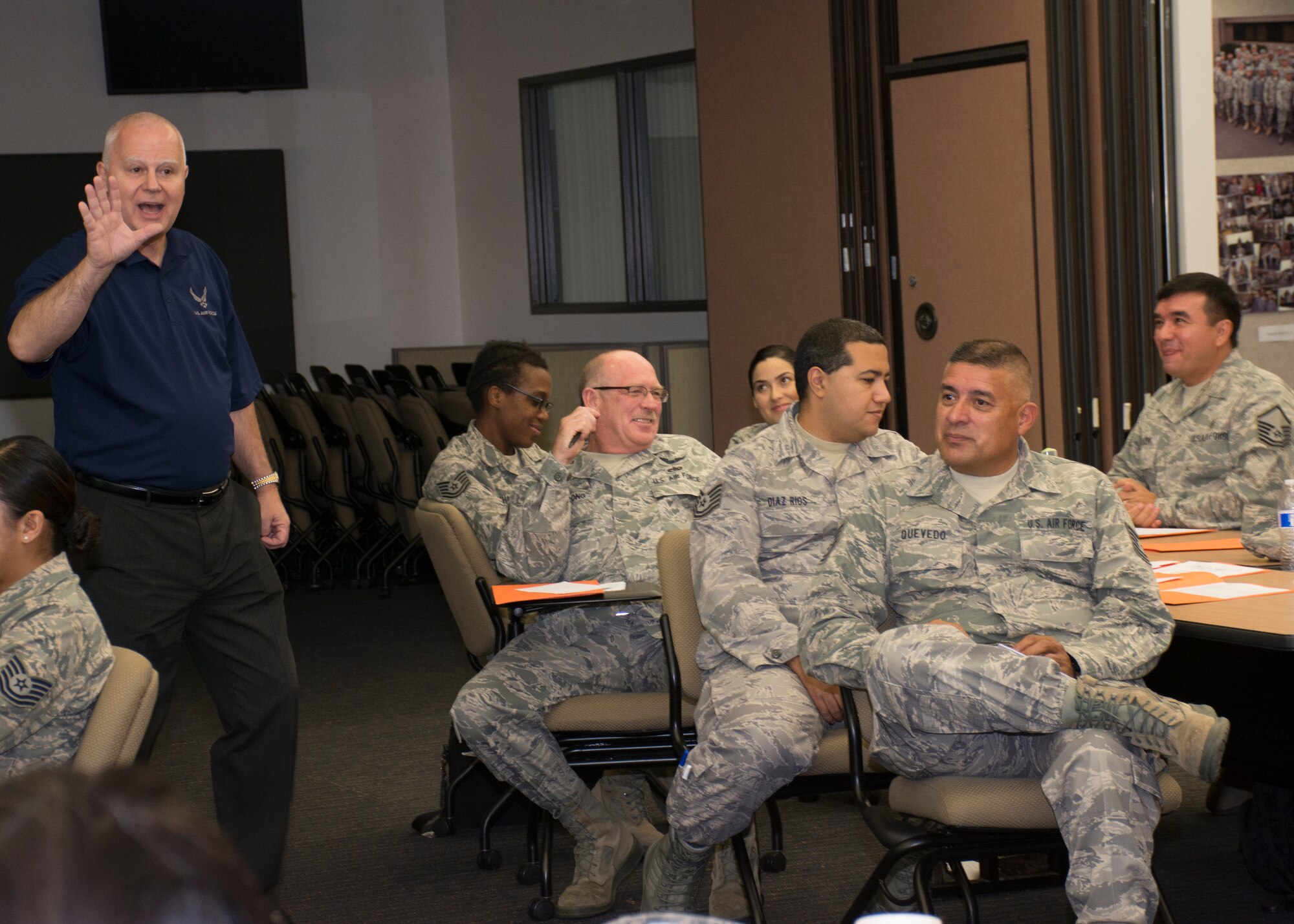 TRAVIS AIR FORCE BASE, Calif. -- More than two dozen technical and master sergeants participated in the 349th Air Mobility Wing's latest session of Operation B.O.L.D.er held Sept. 25, 2015, at Travis Air Force Base, Calif. (U. S. Air Force photos/Master Sgt. Rachel Martinez) 
