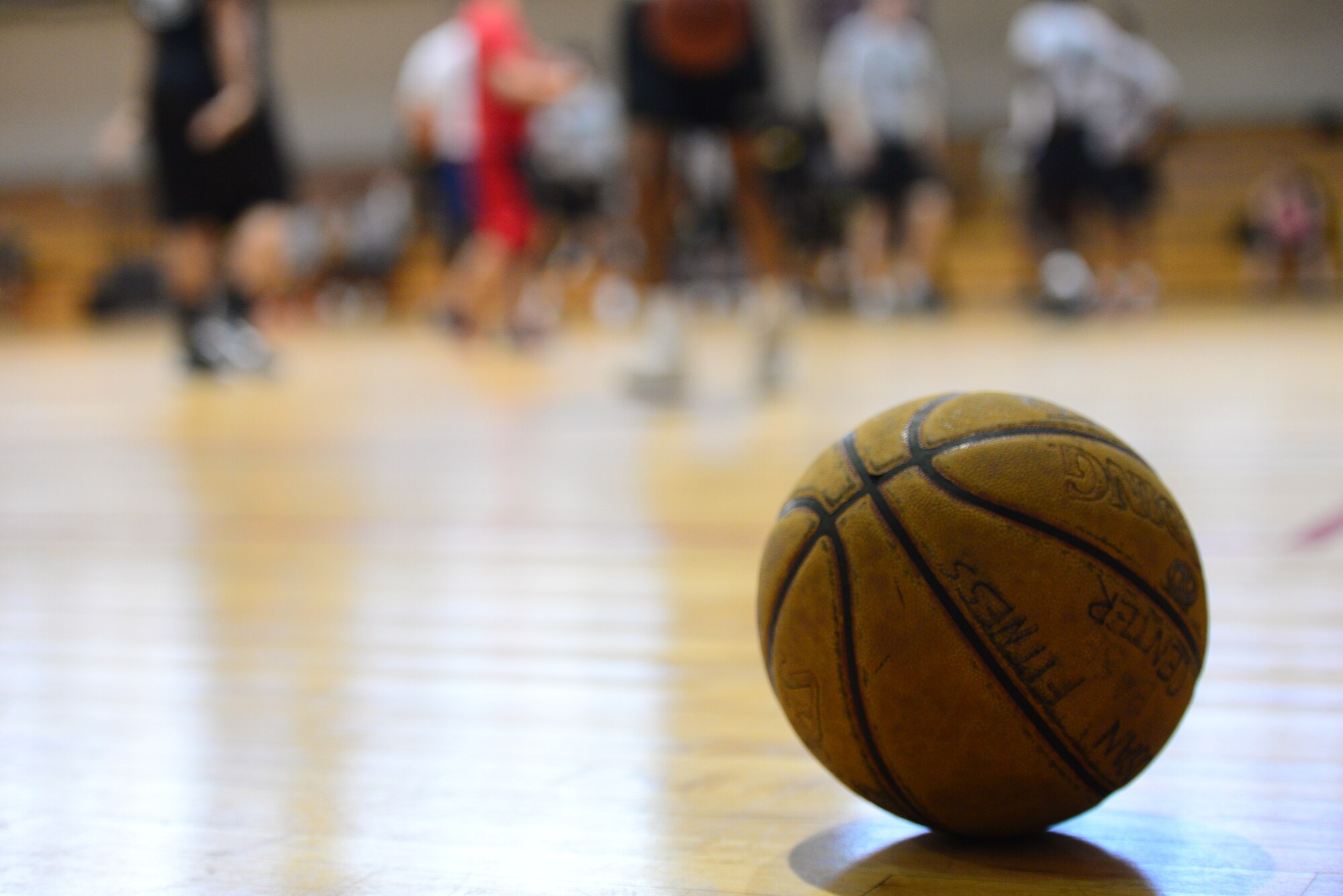 In a rare moment of rest, a basketball awaits returning to play during the 3-on-3 basketball challenge at Osan Air Base, Republic of Korea, Sept. 29, 2015. The challenge was just one of the events that took place during the second annual Osan Cup.
(U.S. Air Force photo/Staff Sgt. Amber Grimm)