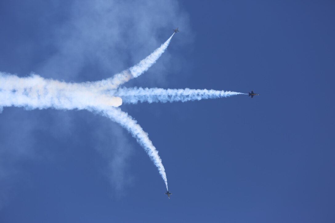 The U.S. Navy Blue Angels perform at the 2015 MCAS Miramar Air Show aboard Marine Corps Air Station Miramar, Calif., Oct. 2. The Blue Angels show audiences around the world the capabilities of the armed forces’ aircraft. (U.S. Marine Corps photo by Lance Cpl. Kimberlyn Adams/Released)
