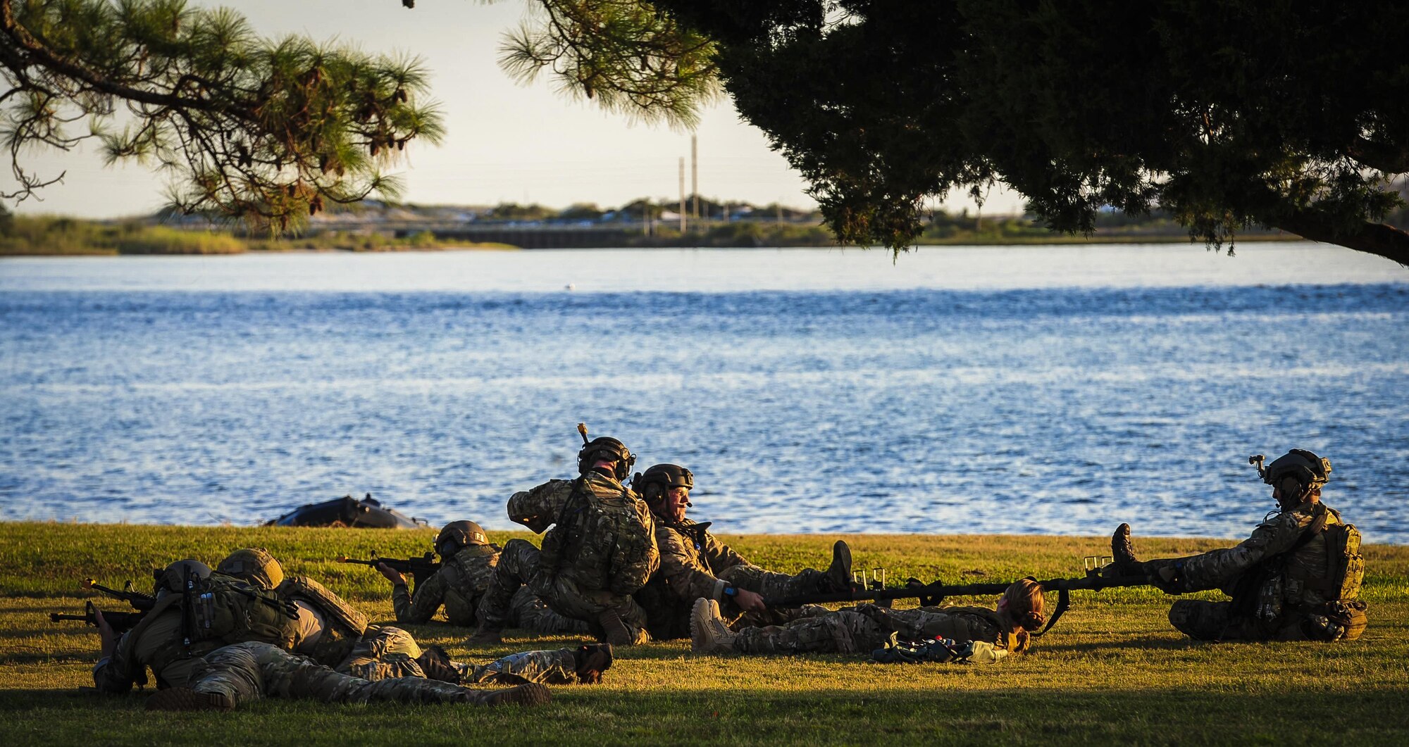 Special forces members assemble a litter for a rescue mission demonstration during the honorary commanders change of command ceremony on Hurlburt Field, Fla., Sept. 25, 2015. The honorary commander program allows local community leaders frequent opportunities to visit Hurlburt Field and learn about the mission, participate in base functions and to express their views on issues of mutual concern. (U.S. Air Force photo by Senior Airman Meagan Schutter)
