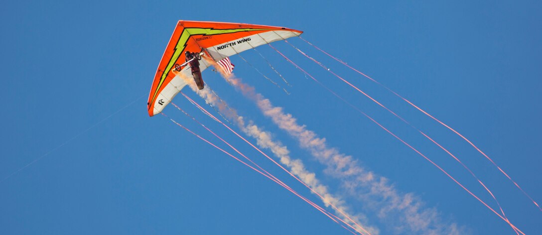Dan Buchanan “Power Glider” soars over the flight line during his performance at the 2015 MCAS Miramar Air Show aboard Marine Corps Air Station Miramar, California, Oct. 3. Buchanan has accrued more than 2,400 hours of flight time in hang gliders. (U.S. photo by Sgt. Uriel Avendano/Released)