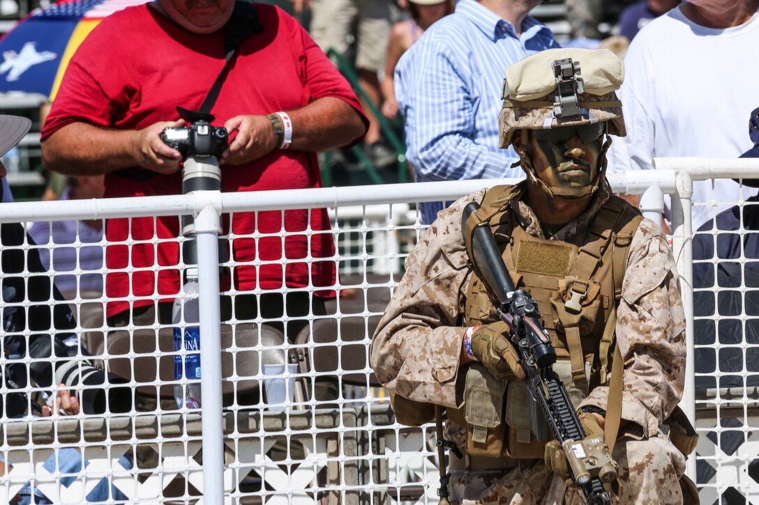 MAGTF demo excites crowd during 2015 MCAS Miramar Air Show