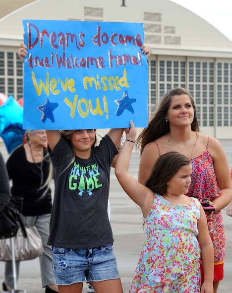Family and friends gathered on the MacDill Air Force Base flight line to welcome home the latest group of 927th Air Refueling Wing Airmen who returned from a months-long deployment OCt. 4, 2015.The reservists deployed to an undisclosed location and included both KC-135 Stratotanker aircrew and an element of aircraft maintainers. (U.S. Air Force Photo/Tech. Sgt. Peter Dean)
