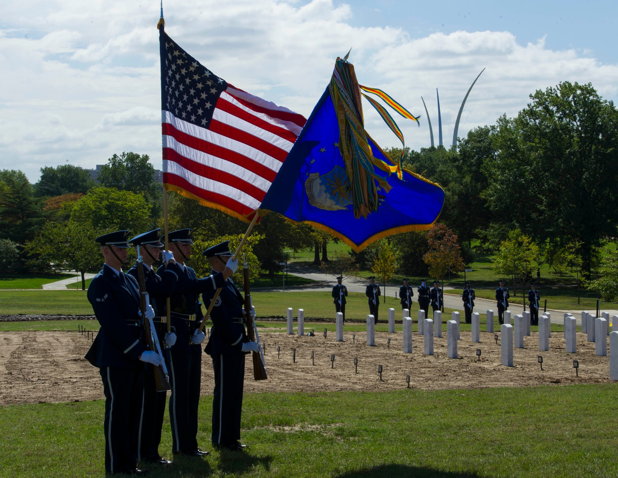 U.S. Air Force Honor Guardsmen present the colors during Tech. Sgt. Timothy Officer’s funeral at Arlington National Cemetery, Va, Oct. 5, 2015. (Photo by Senior Airman Dylan Nuckolls)