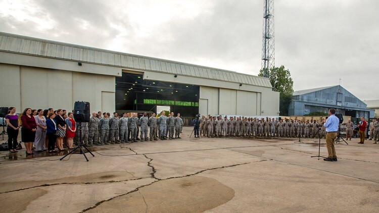 Secretary of Defense Ashton Carter speaks to U.S. service members during a town hall at Morón Air Base, Spain Oct. 6, 2015. The purpose of Carter’s visit was to learn more about Special-Purpose Marine Air-Ground Task Force Crisis Response-Africa capabilities and strong partnership with the Spanish military. 