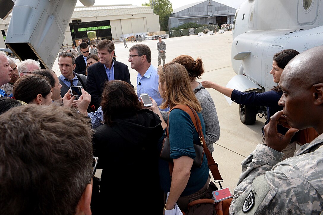U.S. Defense Secretary Ash Carter speaks with reporters on Morón Air Base, Spain, Oct. 6, 2015. DoD photo by U.S. Army Sgt. 1st Class Clydell Kinchen