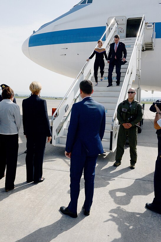 U.S. Defense Secretary Ash Carter and his wife, Stephanie, arrive on Naval Air Station Sigonella, Italy, Oct. 6, 2015. DoD photo by U.S. Army Sgt. 1st Class Clydell Kinchen
