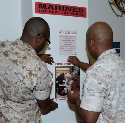 The 2015 U.S. Marine Corps Reserve Toys for Tots Program’s annual campaign is underway. New, unwrapped toys are being collected by Reserve Marines for less fortunate children at various locations throughout the base and surrounding Albany communities. 