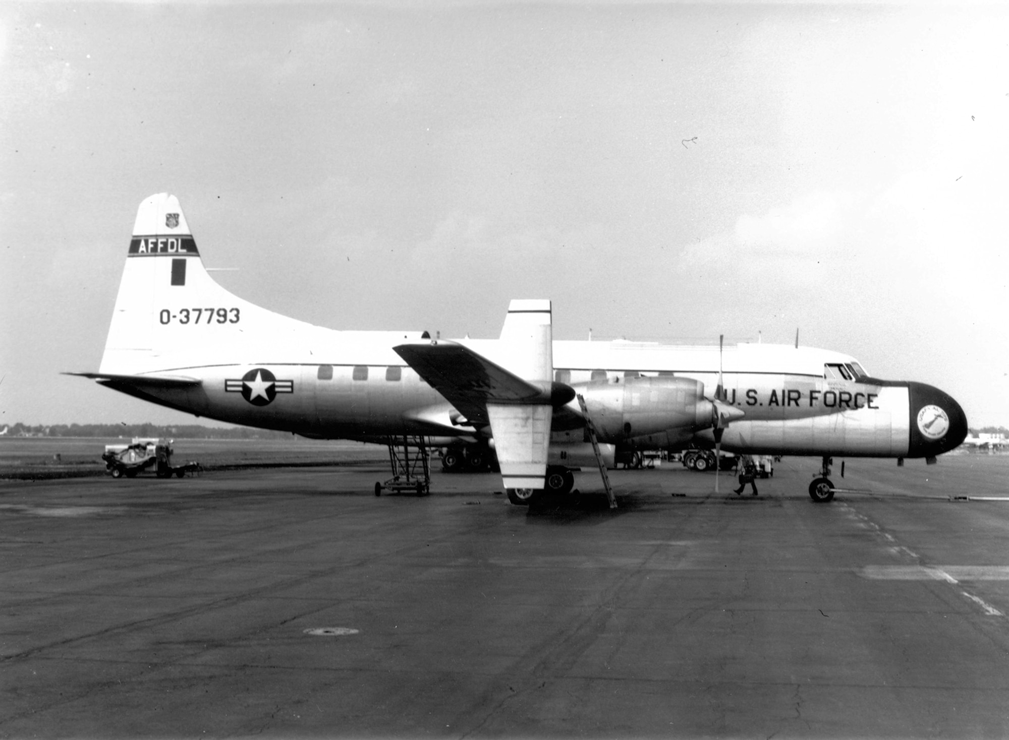 Convair NC-131H Total In-Flight Simulator (TIFS) > National Museum of the  United States Air Force™ > Display