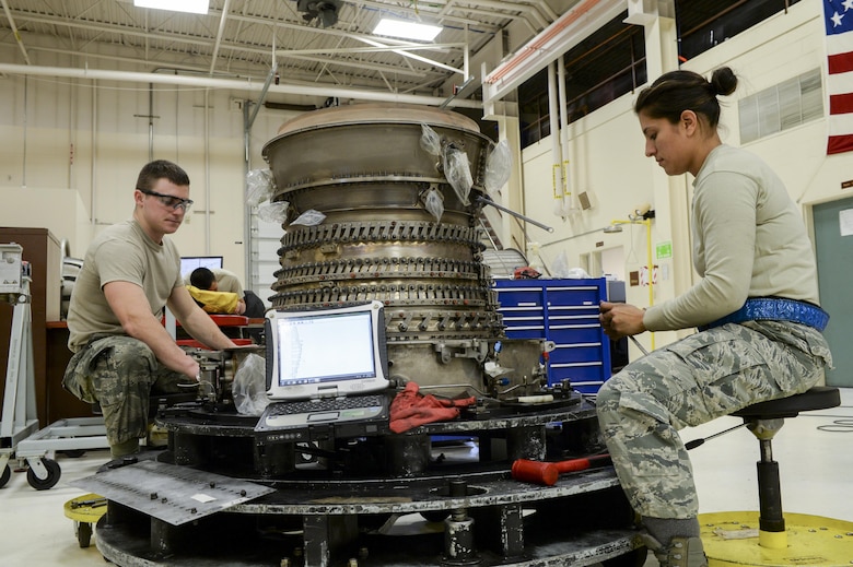 Eielson engine shop ensures routine care, maintenance for F16s > U.S