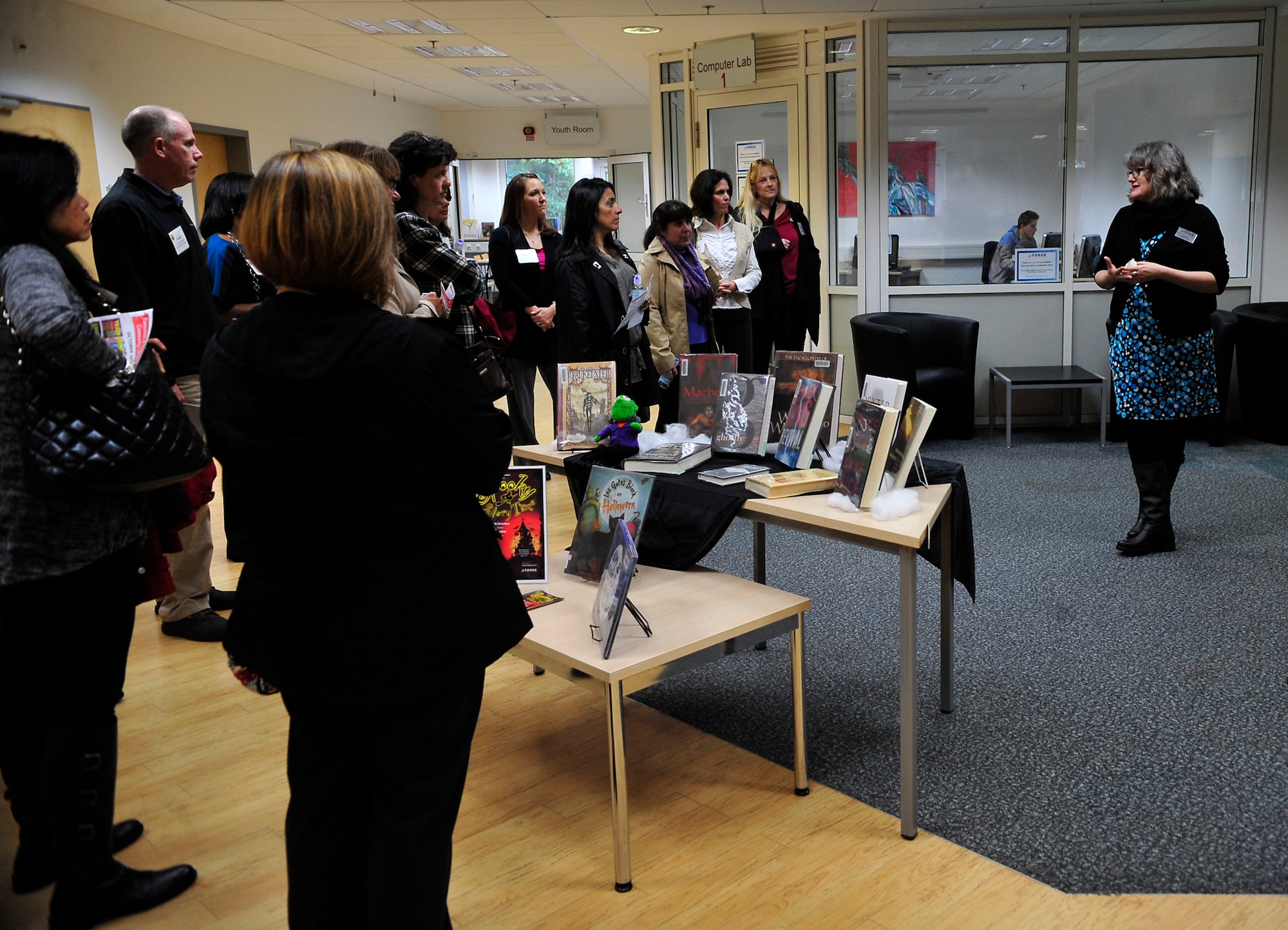 Team Ramstein leaders’ spouses tour the Vogelweh Library Oct. 7, 2015, at Vogelweh Military Complex, Germany. The spouses had the opportunity to tour facilities on both Ramstein Air Base and Vogelweh to understand what each installation has to offer members of the KMC. (U.S. Air Force photo/Airman 1st Class Larissa Greatwood)