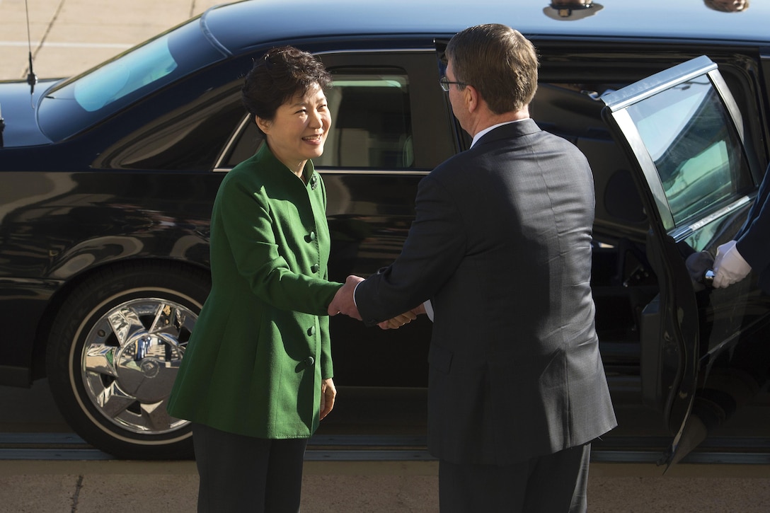 U.S. Defense Secretary Ash Carter welcomes South Korean President Park Geun-hye as she arrives at the Pentagon, Oct. 15, 2015. The two leaders met to discuss matters of mutual interest. DoD photo by U.S. Air Force Senior Master Sgt. Adrian Cadiz