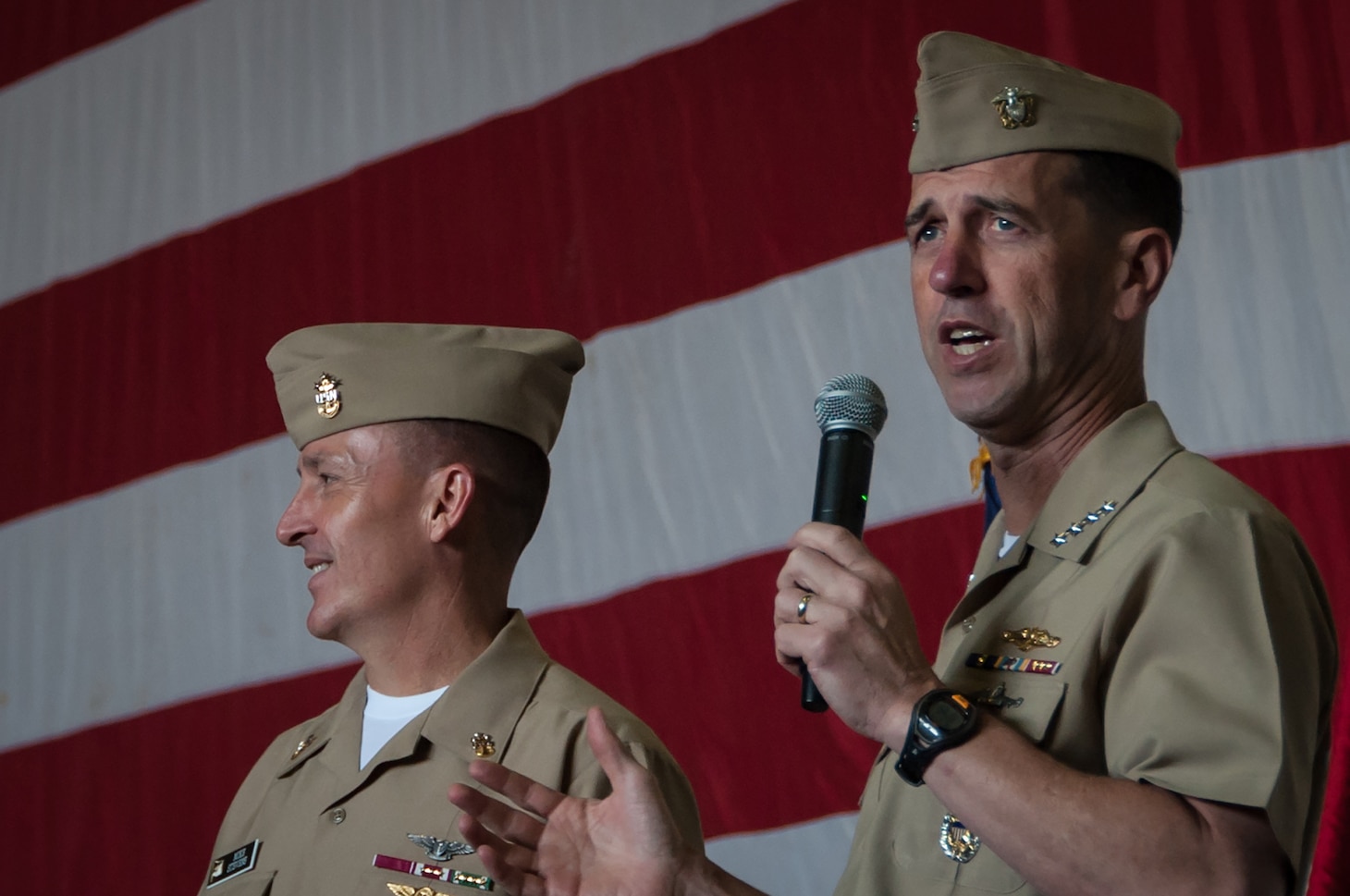 CNO, MCPON Visit Sailors Aboard USS Ronald Reagan > United States Navy ...