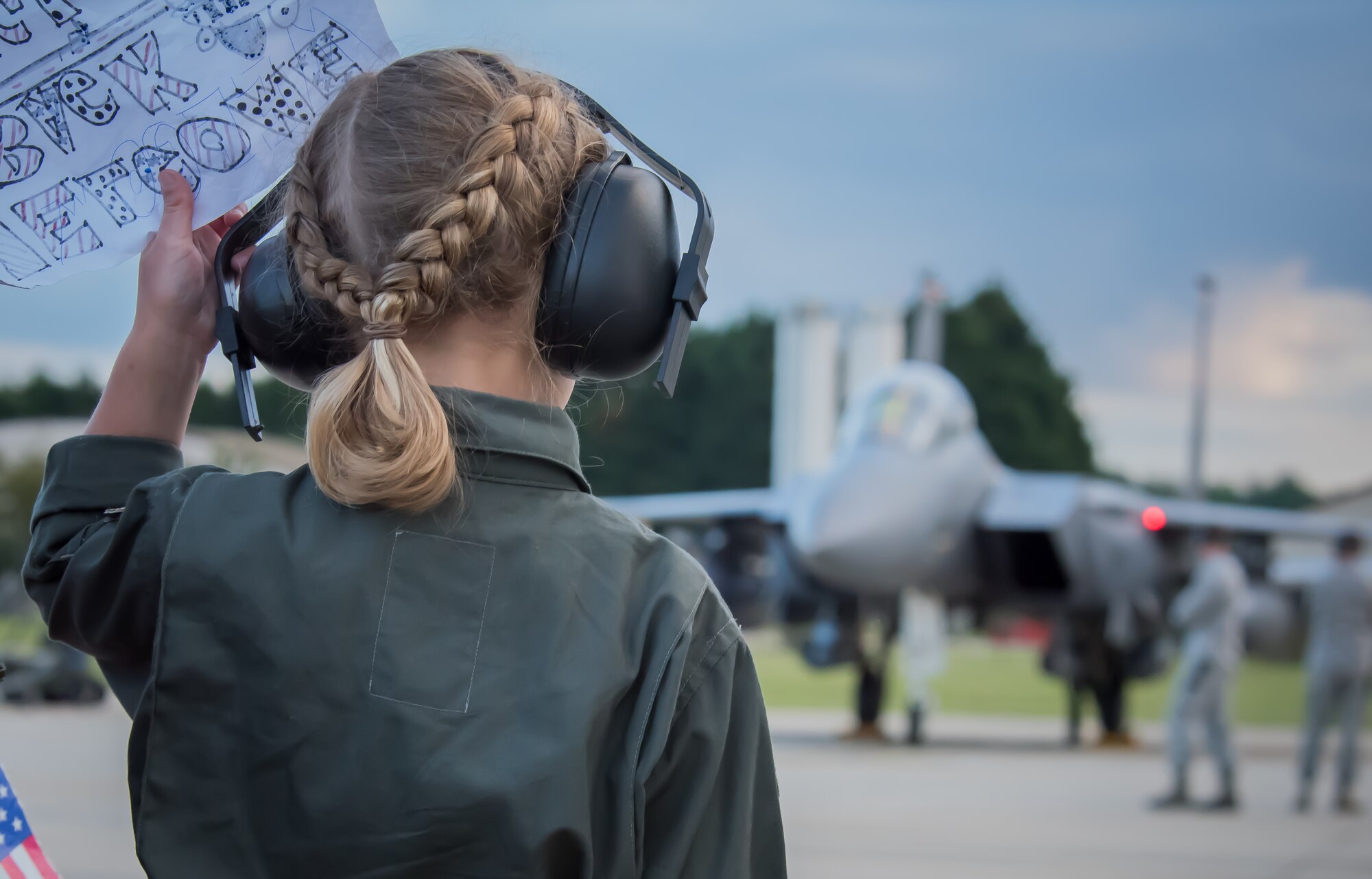 Families welcome home the pilots and weapon systems officers of the 494th Fighter Squadron at Royal Air Force Lakenheath, England, Oct. 9, 2015. While deployed, the Panthers flew 1,651 sorties and dropped more than 1,700 bombs in support of U.S. Central Command operations. (U.S. Air Force photo by Senior Airman Trevor T. McBride/Released)