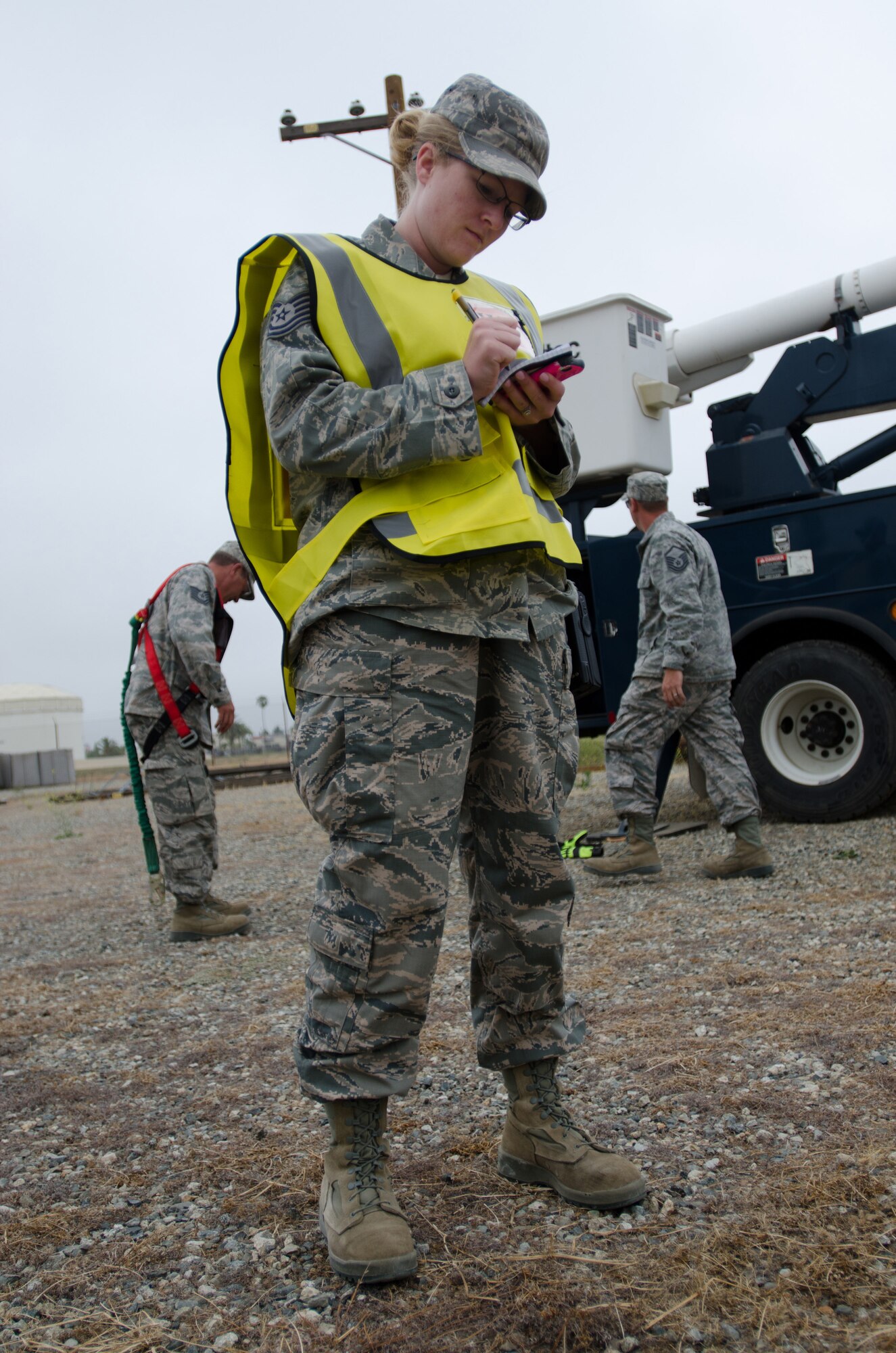 Tech Sgt. Anna Lahaie, team leader in the Kentucky Air National Guard’s 123rd Explosive Ordinance Disposal Flight, serves as an inspector during a civil engineering training exercise held at March Air Reserve Base, Calif., on June 11, 2015. The exercise was designed to simulate a real-world mission. (U.S. Air National Guard photo by Senior Airman Joshua Horton)