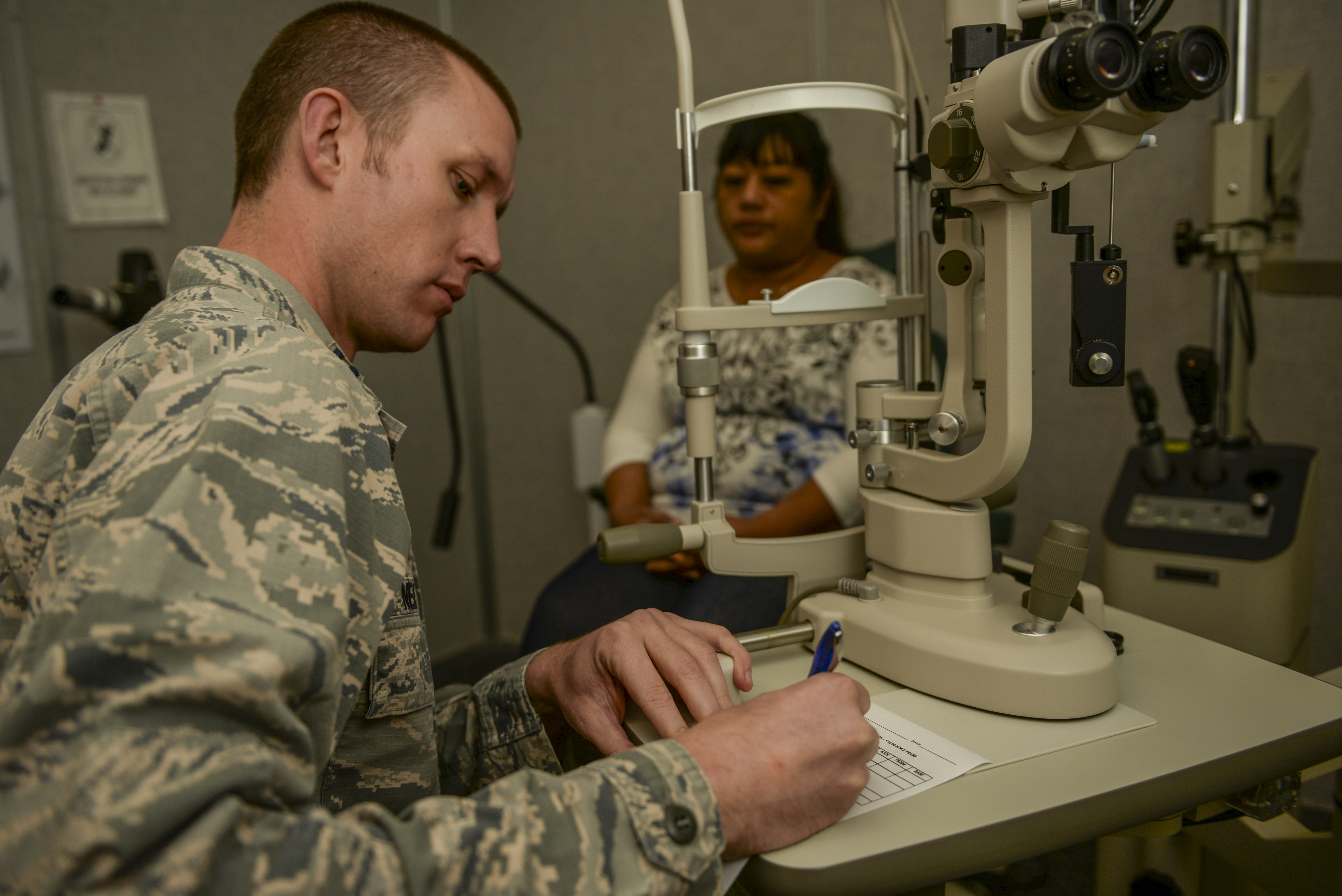 Photos Optometry Seeing patients differently > Holloman Air Force