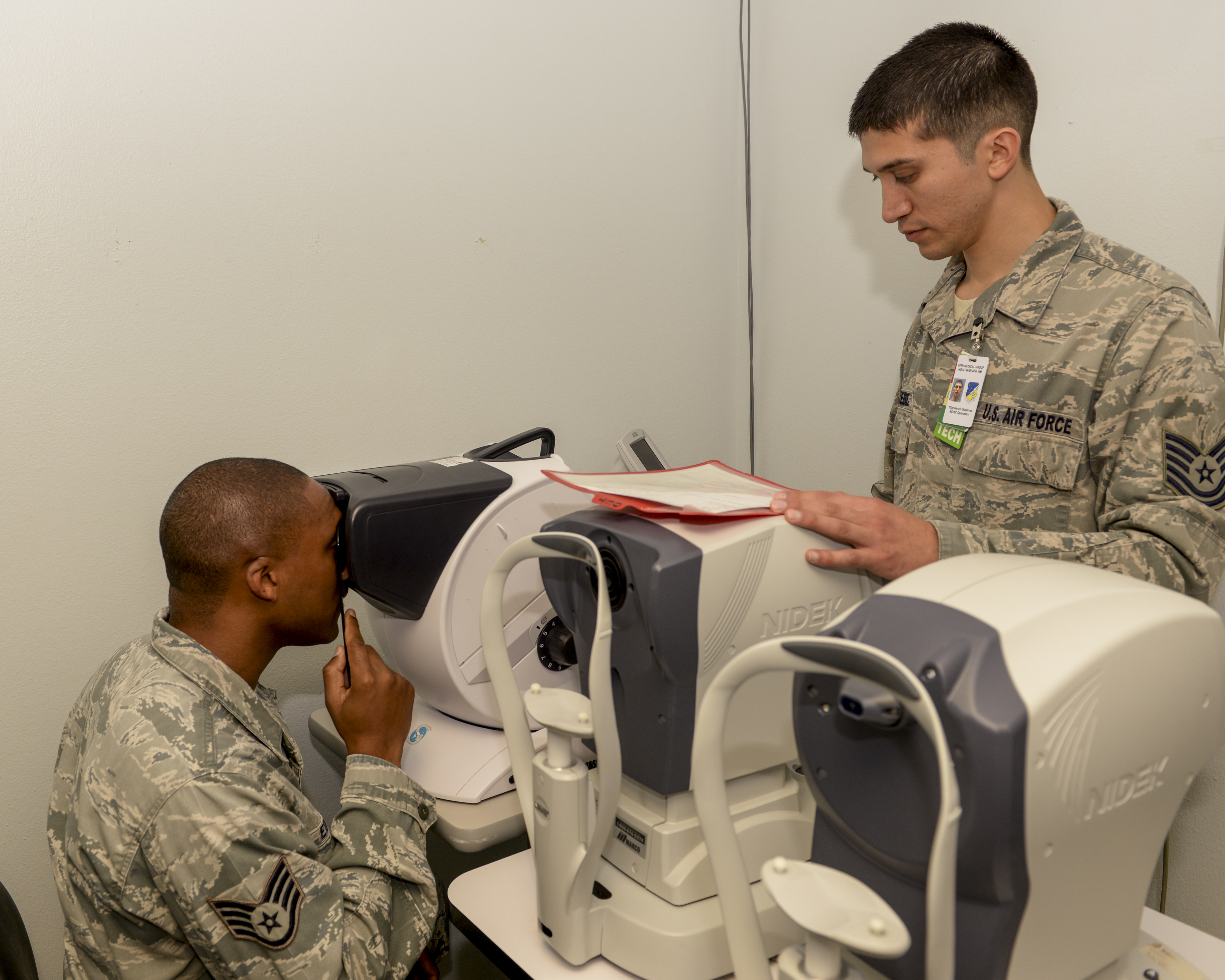 Photos Optometry Seeing patients differently > Holloman Air Force