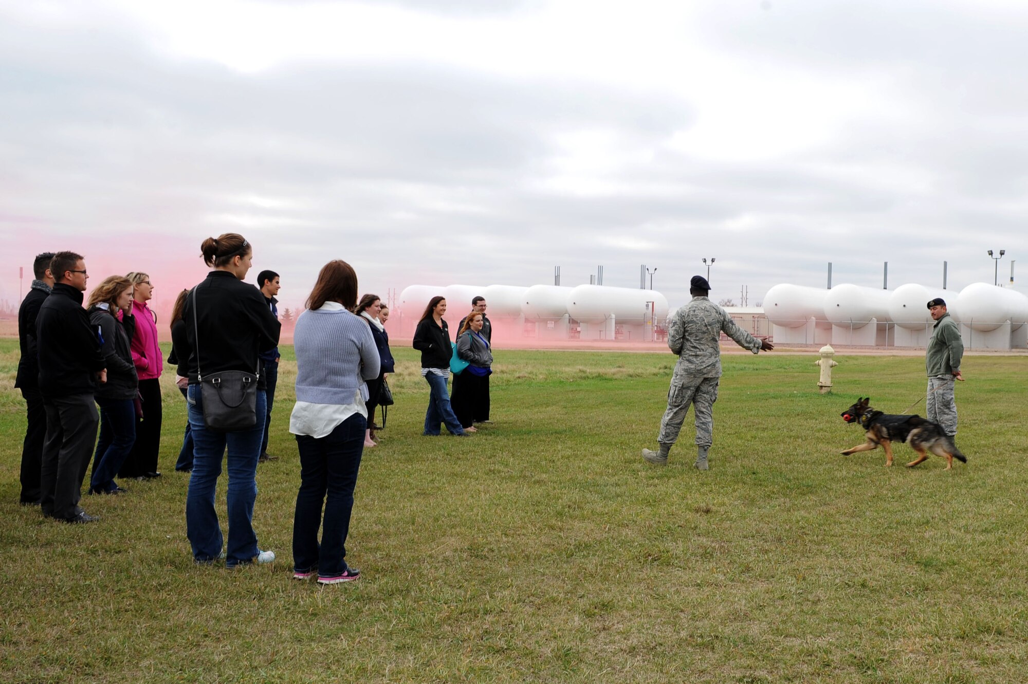 (U.S. Air Force photo/Senior Airman Kristoffer Kaubisch)