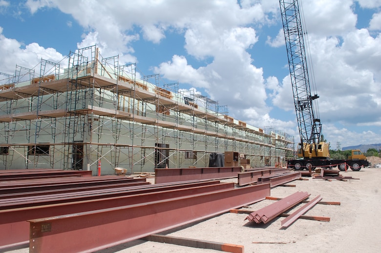 Construction continues on Nuclear Weapons Center facility > Kirtland