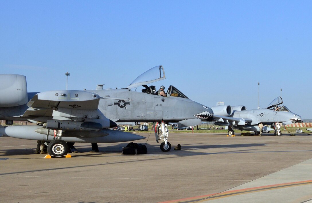 U.S. Air Force A-10C Thunderbolt attack aircraft II pilots arrive at Incirlik Air Base, Turkey Oct. 15, 2015. The 12 A-10 Thunderbolt IIs deployed to Incirlik AB in support of Operation Inherent Resolve. The aircraft is deployed to Incirlik AB in an effort to enhance the international Coalition against ISIL. (U.S. Air Force photo Senior Airman Michael Battles/Released)