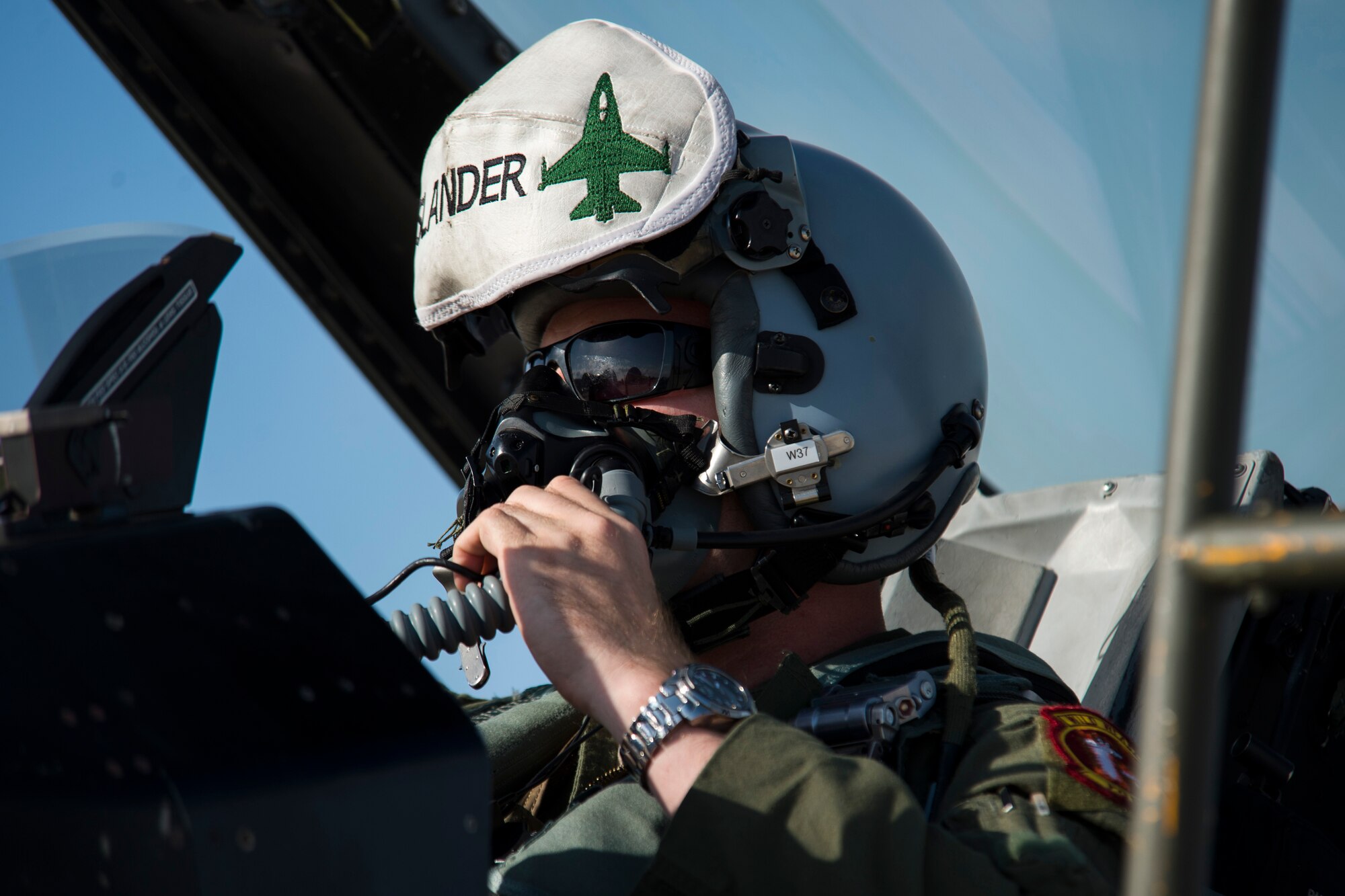 An F-16 Fighting Falcon fighter aircraft pilot, assigned to 480th Fighter Squadron, Spangdahlem Air Base, Germany, prepares himself before participating in the Trapani Air Show at Trapani Air Base, Italy, Oct. 19, 2015. The Trapani Air Show kicked off Trident Juncture 2015, a training exercise involving more than 30 Allied and Partner Nations taking place throughout Italy, Portugal, Spain, the Atlantic Ocean, the Mediterranean Sea, Canada, Norway, Germany, Belgium and the Netherlands. (U.S. Air Force photo by Airman 1st Class Luke Kitterman/Released)