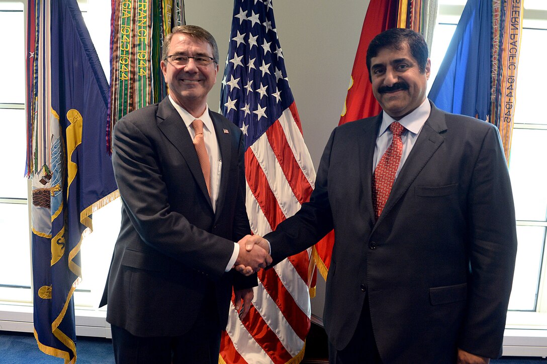 U.S. Defense Secretary Ash Carter stands for a photo with Qatari Minister of State for Defense Affairs Hamad bin Ali al-Attiyah at the Pentagon, Oct. 23, 2015. DoD photo by U.S. Army Sgt. 1st Class Clydell Kinchen