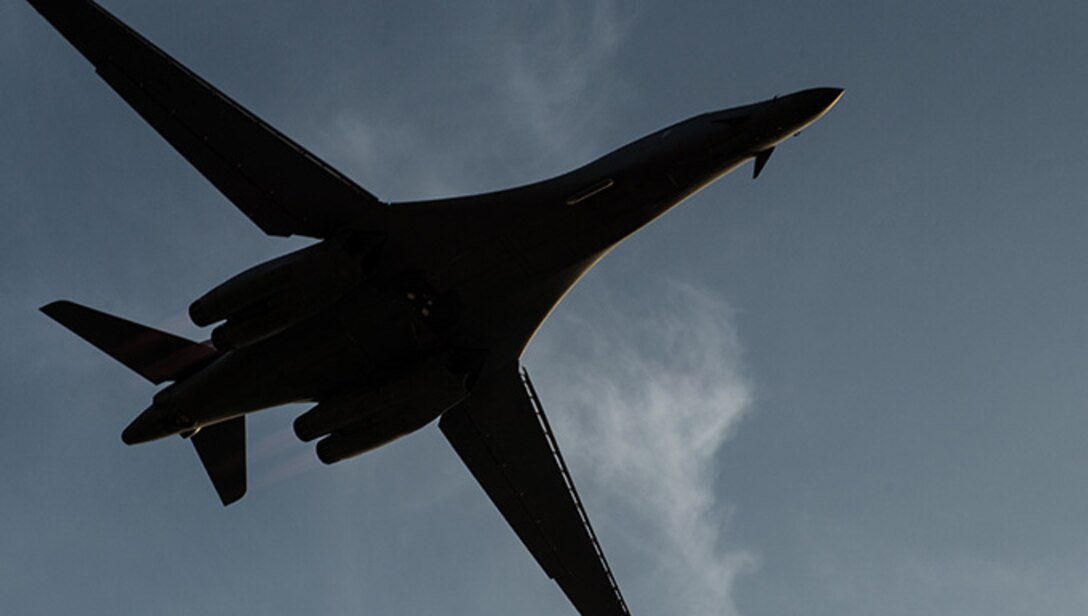 A B-1B Lancer assigned to the 9th Expeditionary Bomb Squadron takes off Jan. 13, 2015, at Al Udeid Air Base, Qatar. The B-1 provides combat air support for Operation Inherent Resolve since the beginning of the U.S.-led coalition against Da'esh Aug. 8, 2014. (U.S. Air Force photo by Staff Sgt. Perry Aston/Released)