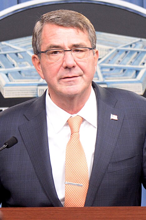 Defense Secretary Ash Carter conducts a press briefing at the Pentagon, Oct. 23, 2015. DoD photo by U.S. Army Sgt. 1st Class Clydell Kinchen