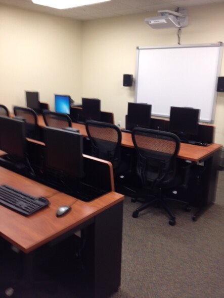 The 512th Airlift Wing on Dover Air Force Base, Del., has opened a new computer lab inside building 202, on the second floor. To reserve the computer lab with multiple workstations, contact the 512th AW Client Service Center Organizational box. 