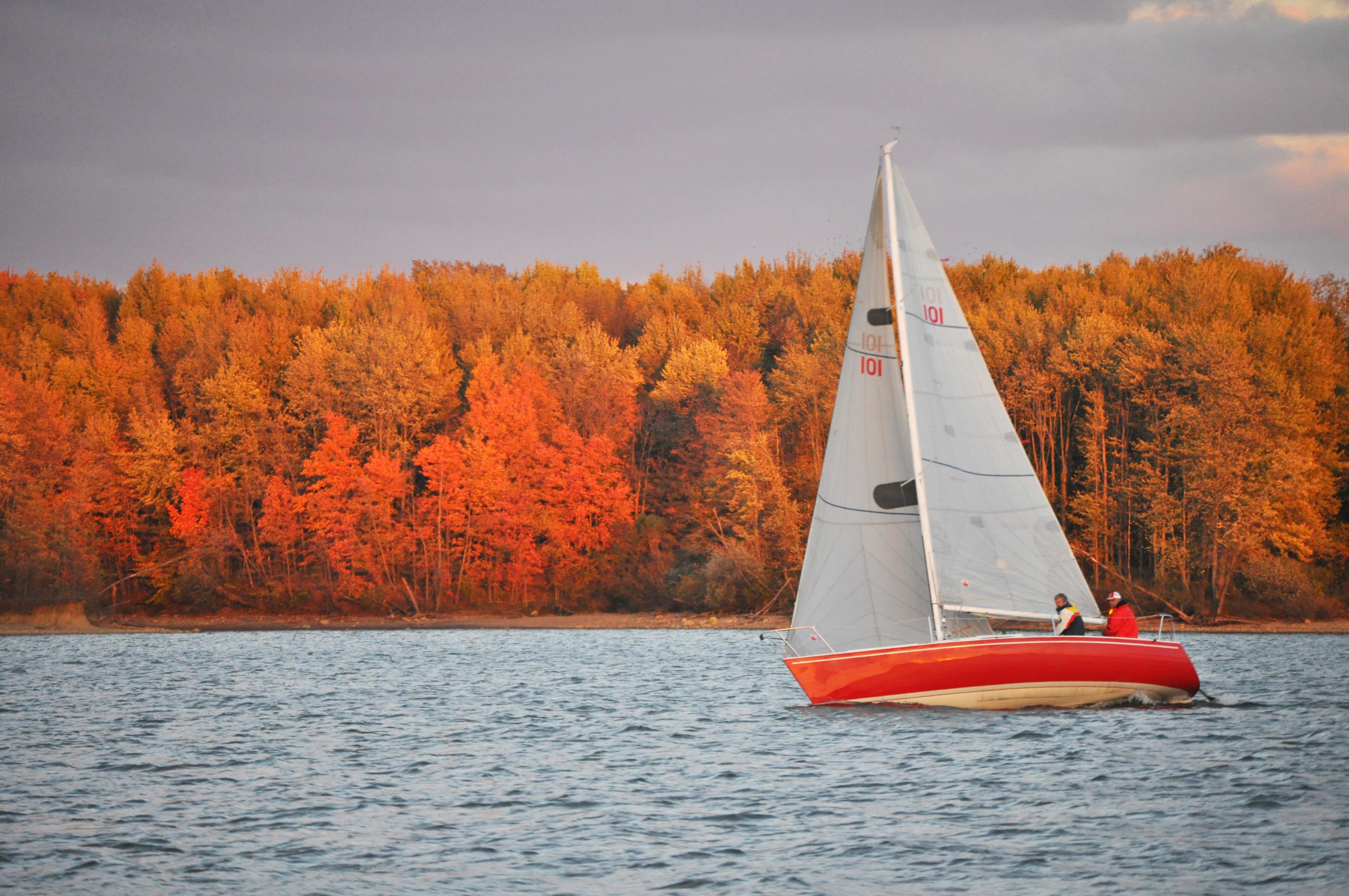 sailboat lake