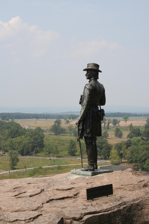 Statue of General Gouverneur K. Warren at Gettysburg National Battlefield.