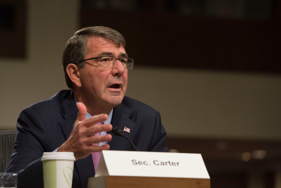 Defense Secretary Ash Carter testifies on U.S. military strategy in the Middle East before the Senate Armed Services Committee in Washington, D.C., Oct. 27, 2015. DoD photo by Air Force Senior Master Sgt. Adrian Cadiz