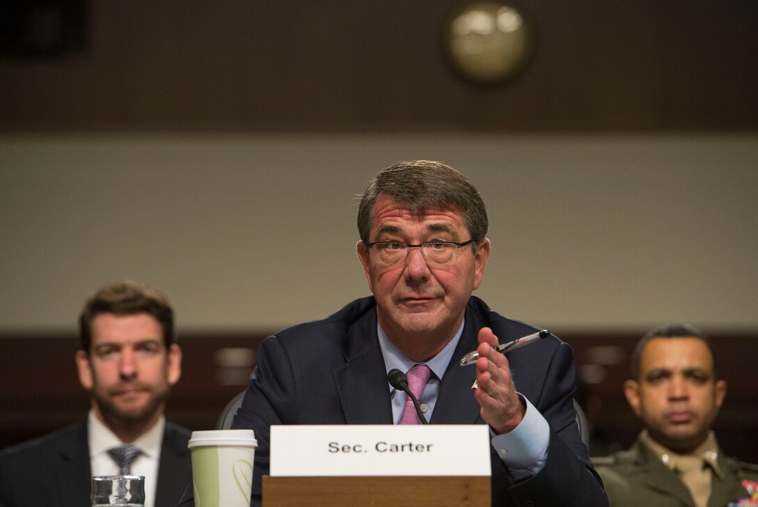 Defense Secretary Ash Carter testifies on U.S. military strategy in the Middle East before the Senate Armed Services Committee in Washington, D.C., Oct. 27, 2015. DoD photo by Air Force Senior Master Sgt. Adrian Cadiz