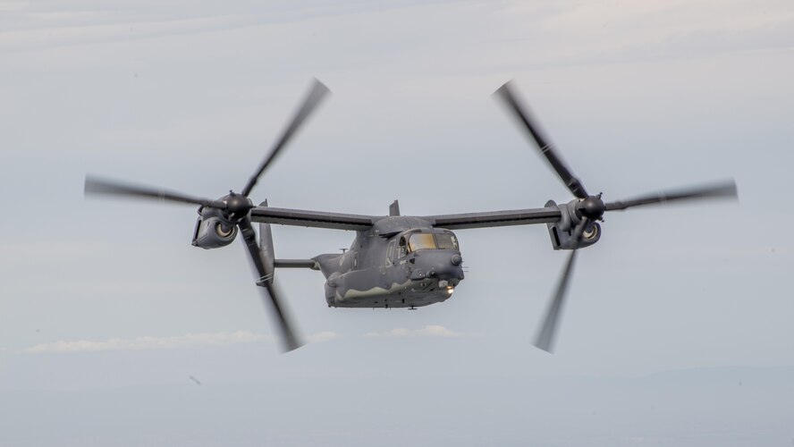 A CV-22 Osprey from the 352d Special Operations Wing traverses the air above Portugal on its way to Almagro, Spain, Oct 23, 2015.  Two of the U.S. Air Force’s tilt-rotor aircraft participated in a multi-national training event where ground and air forces trained together in personnel off-loading and on-loading procedures during TRIDENT JUNCTURE 15. (U.S. Air Force photo by 1st Lt. Chris Sullivan/Released)